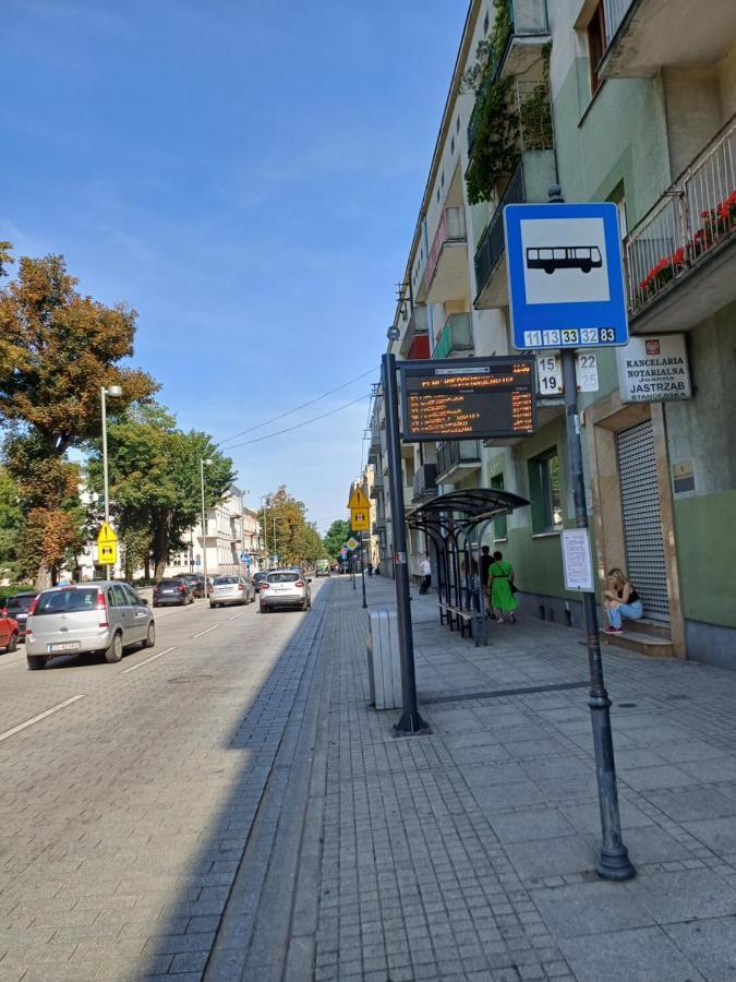 Ommpbooking Wspolna Lazienka Ζεστοκόβα Εξωτερικό φωτογραφία